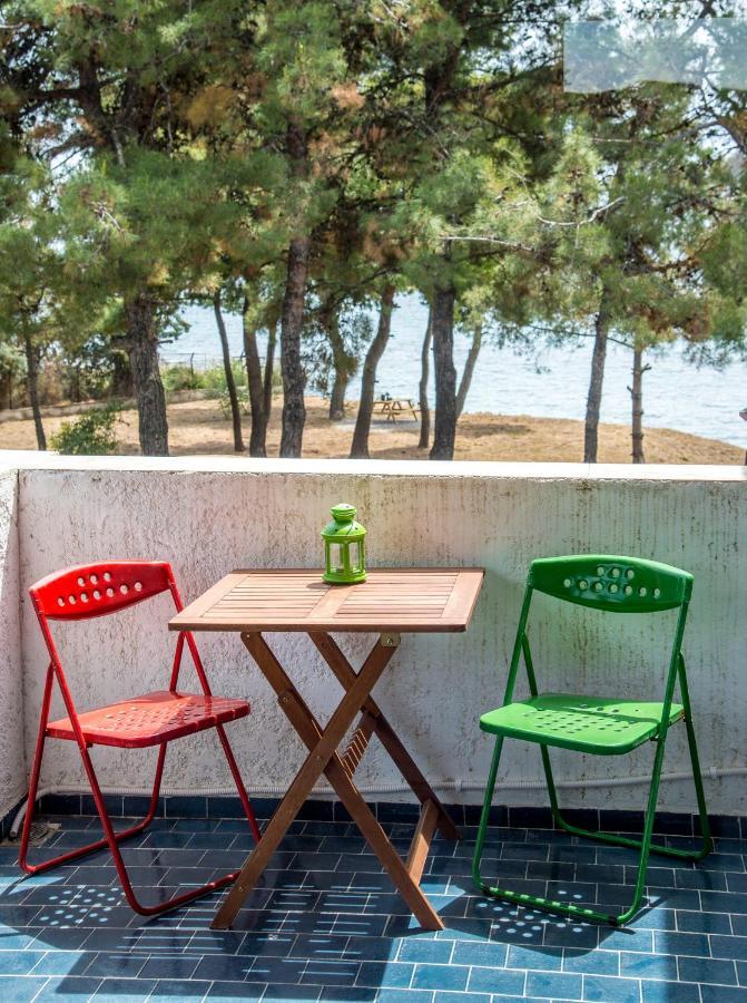 Summerday Villa Private Beach Неа-Іраклія Екстер'єр фото