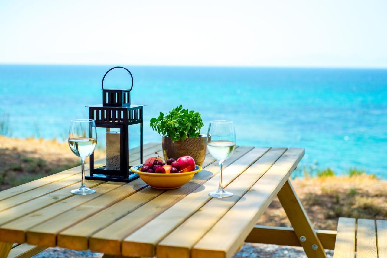 Summerday Villa Private Beach Неа-Іраклія Екстер'єр фото